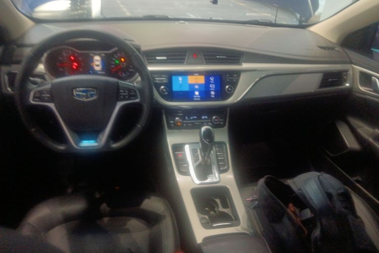 吉利汽车 帝豪GL 2017款 1.3T DCT精英型中控内饰7002