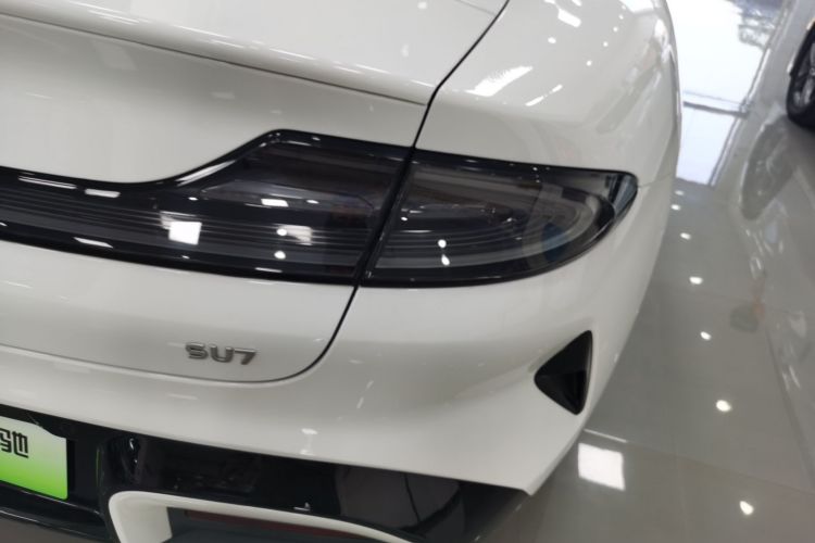 小米汽车 小米SU7 2024款 后驱超长续航高阶智驾Pro版车身外观6006