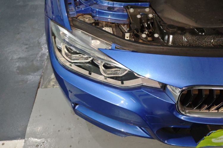 宝马3系 2018款 320Li 领先型M运动套装车身外观8