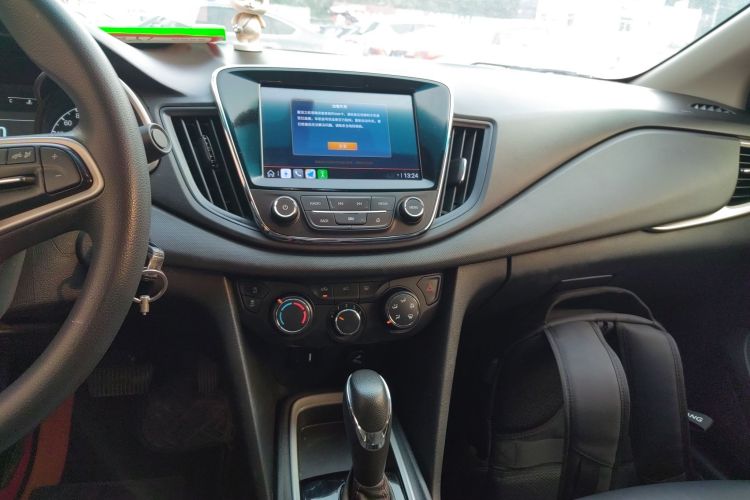 雪佛兰 科鲁泽 2019款 Redline 320T 双离合欢快版 国VI中控内饰16