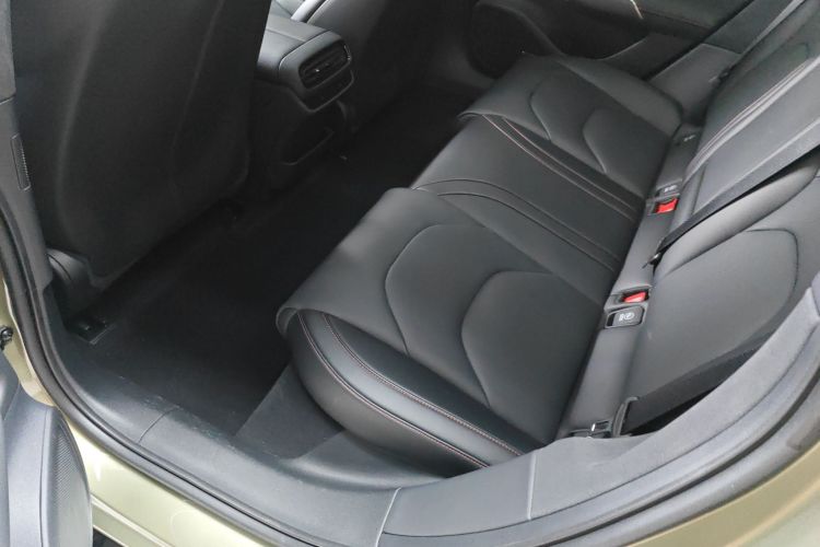 小米汽车 小米SU7 2024款 四驱超长续航高阶智驾Max版中控内饰7004