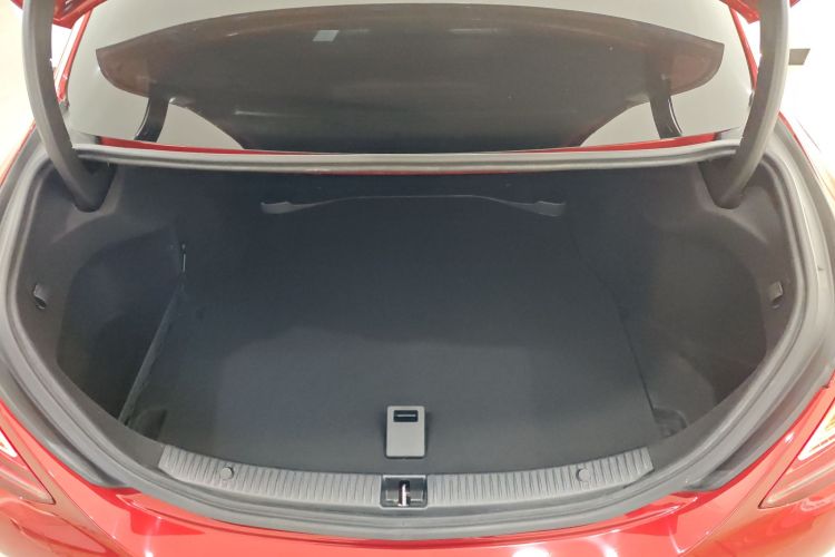 奔驰C级 2021款 C 200 L 时尚型运动版局部细节23