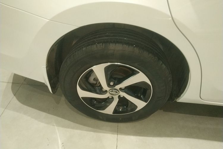 丰田 雷凌 2017款 改款 185T CVT精英版 国V车身外观6008