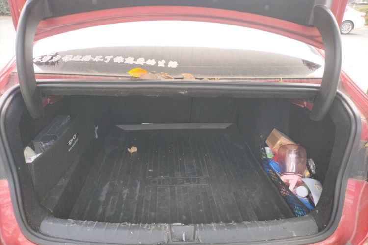 比亚迪 秦PLUS 2023款 冠军版 DM-i 55KM领先型中控内饰23