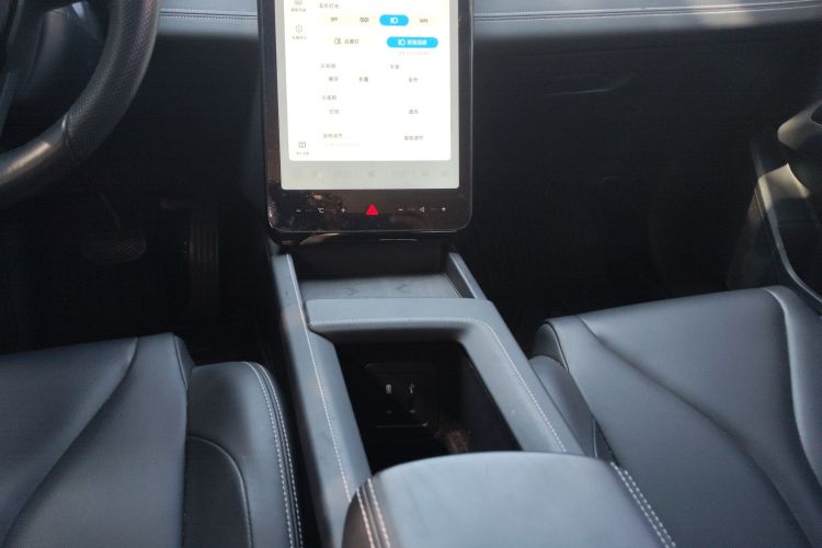 小鹏G3 2021款 G3i 460G中控内饰18