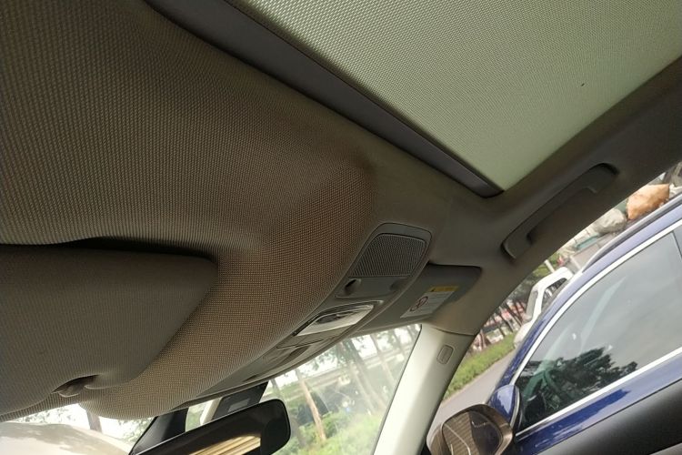 奥迪Q3 2018款 30周年年型 30 TFSI 时尚型中控内饰22