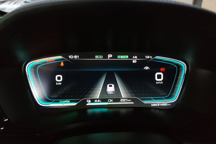 比亚迪 宋PLUS新能源 2021款 EV 旗舰型中控内饰14