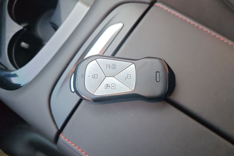 小鹏P7 2022款 480N+中控内饰7001