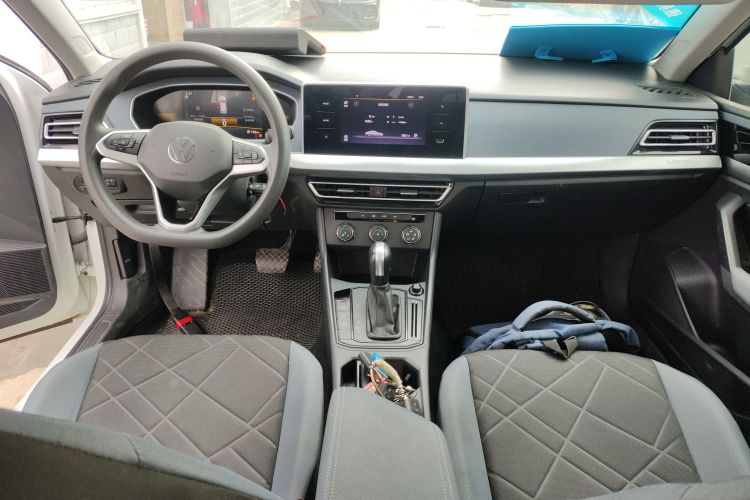 大众 朗逸 2023款 1.5L 自动得逸版中控内饰12