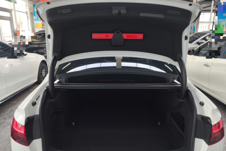 奥迪A4L 2022款 40 TFSI 时尚动感型局部细节23