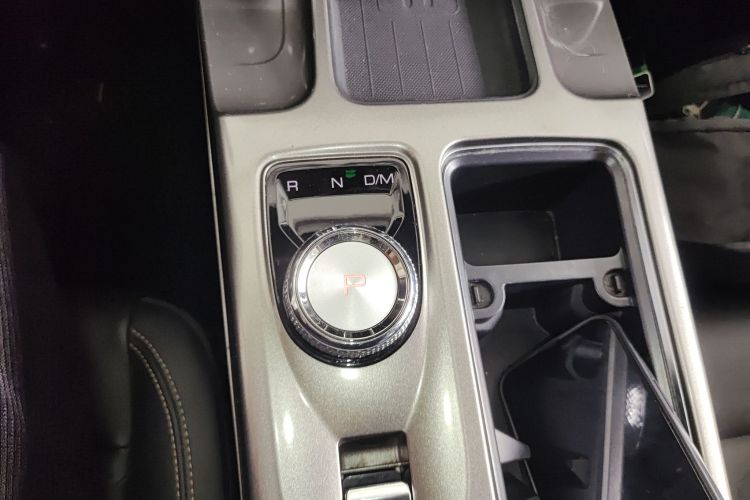 哈弗大狗 2021款 1.5T DCT两驱拉布拉多版中控内饰18