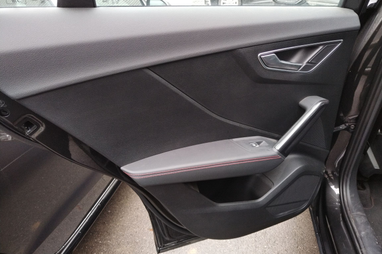 奥迪Q2L 2023款 35TFSI 豪华动感型中控内饰49