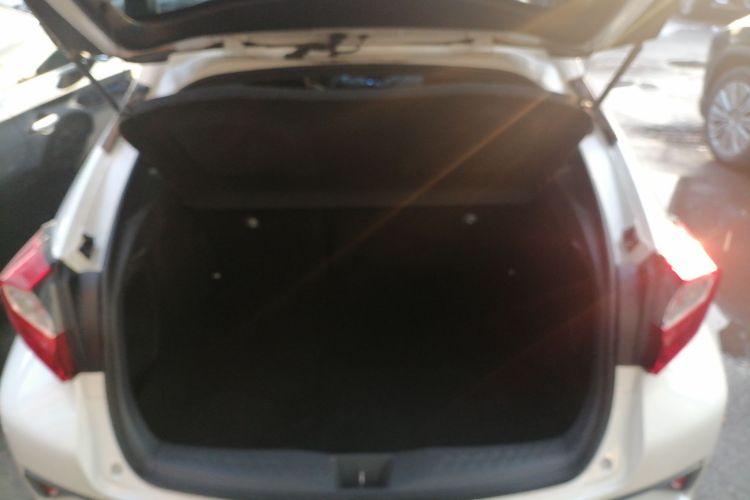 丰田 奕泽IZOA 2020款 2.0L 奕享版局部细节23