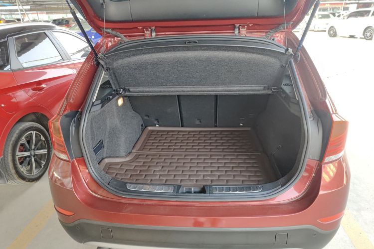 宝马X1 2014款 sDrive18i 领先型局部细节23