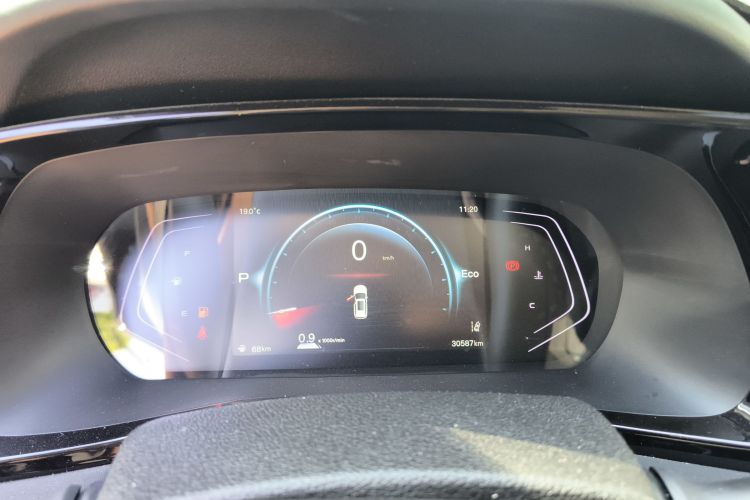 长安欧尚X7 PLUS 2023款 畅享版 1.5T自动尊贵型 7座中控内饰14