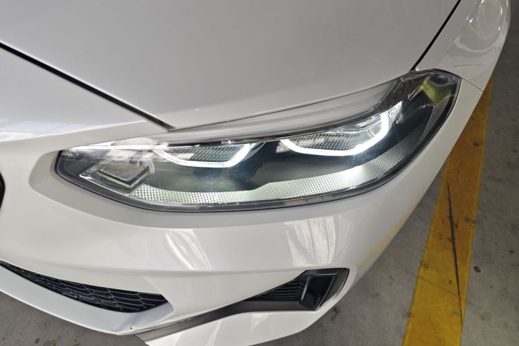 宝马1系 2021款 改款 125i M运动曜夜版局部细节36