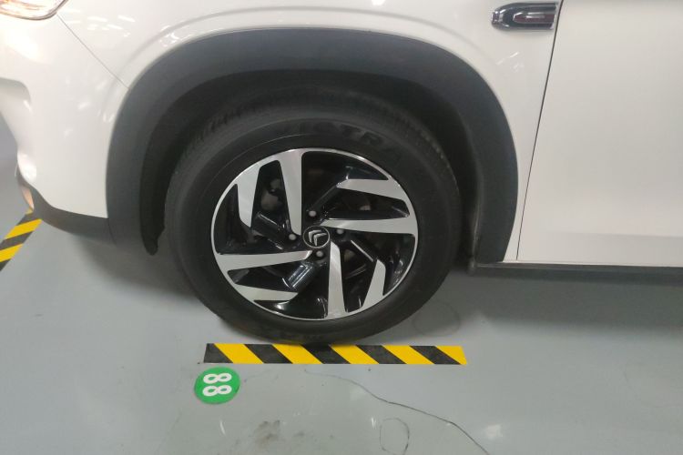 雪铁龙C3-XR 2015款 1.6L 自动先锋型车身外观6002