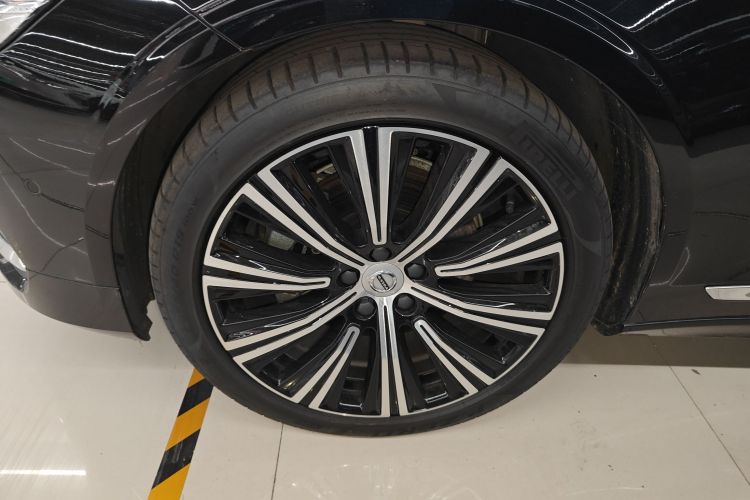 沃尔沃S90 2023款 B5 智雅豪华版车身外观6007