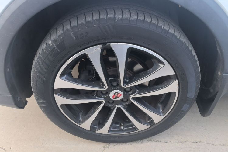 荣威RX3 2020款 1.6L CVT 4G互联超爽精英版车身外观6006