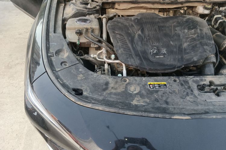 红旗H5 2023款 1.5T DCT智联旗韵版机舱底盘25