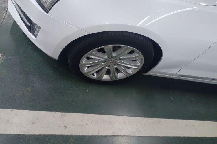 凯迪拉克ATS-L 2014款 25T 舒适型车身外观35