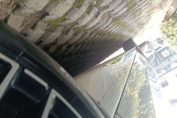 奔驰C级 2024款 改款 C 260 L 运动版局部细节9002