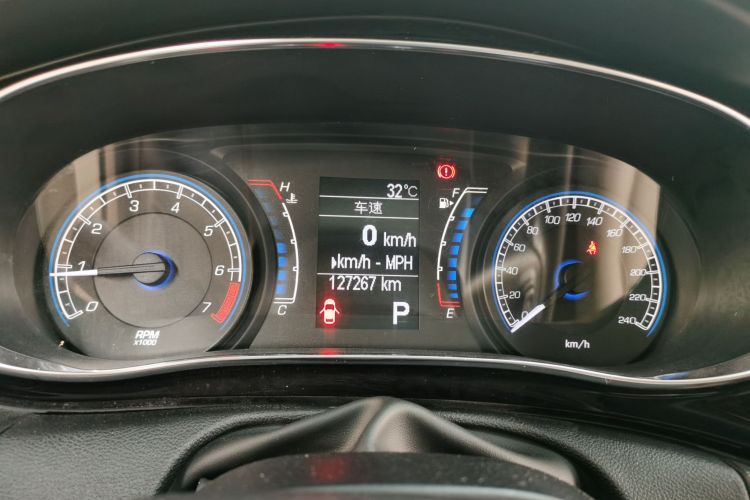 菲亚特 菲翔 2012款 1.4T 自动劲享版中控内饰14