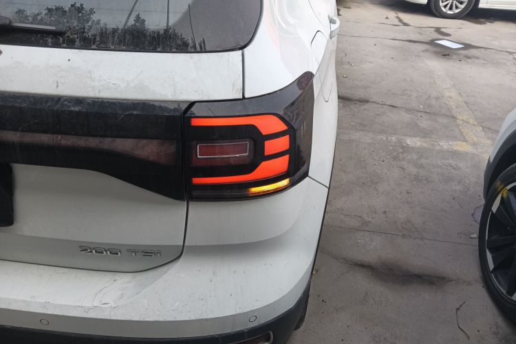 大众 探影 2023款 200TSI DSG 悦智联版车身外观9