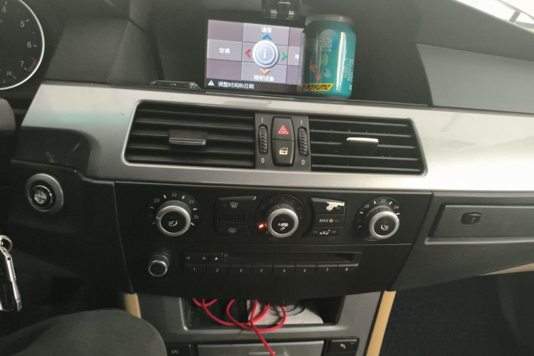 宝马5系 2007款 523Li 典雅型中控内饰16