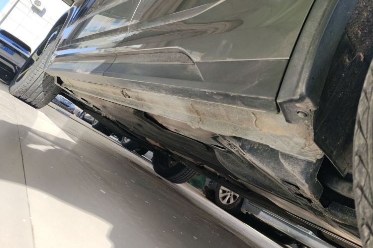 领克05 2020款 2.0TD 两驱耀Plus局部细节9002