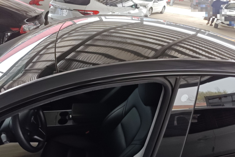 特斯拉 Model Y 2021款 长续航全轮驱动版 3D7局部细节57