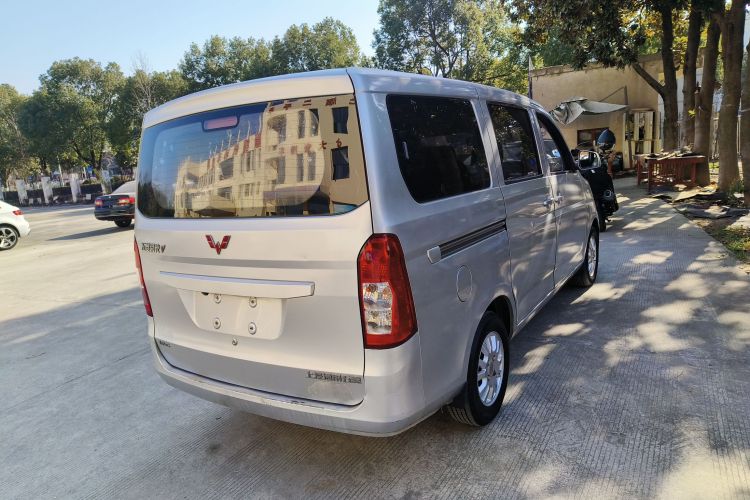 五菱汽车 五菱荣光V 2016款 1.5L标准型车身外观6005