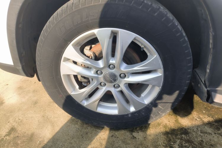 哈弗H6 2013款 运动版 1.5T 手动两驱精英型车身外观6007