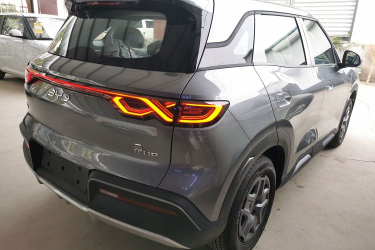 比亚迪 元UP 2025款 301KM 领航型车身外观6005