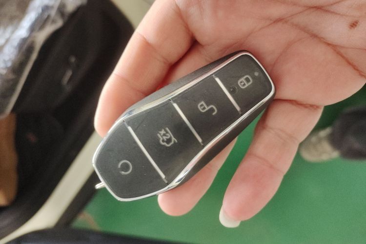 比亚迪 海豚 2025款 420km 自由版中控内饰11