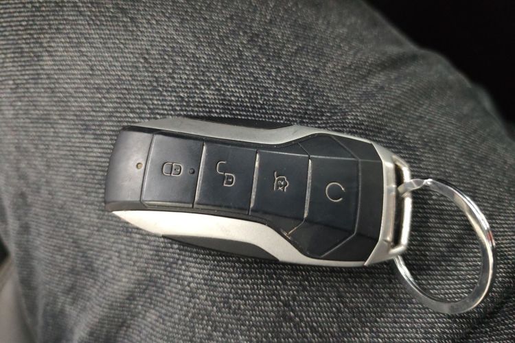 比亚迪 宋MAX 2021款 升级版 1.5T 自动豪华型 7座中控内饰11