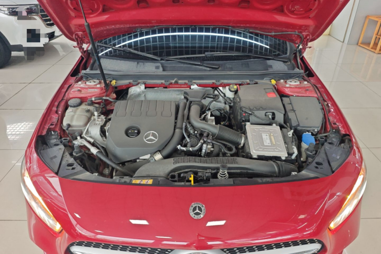 奔驰A级 2020款 改款 A 200 L 运动轿车时尚型局部细节24