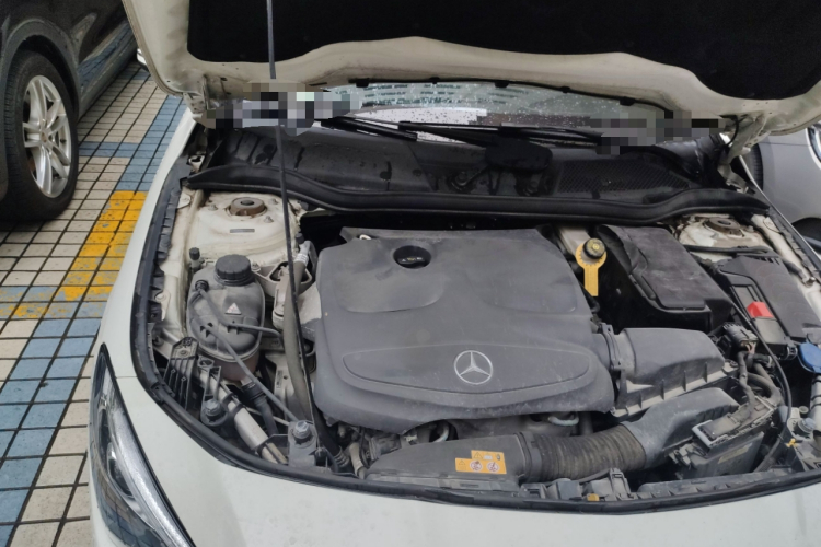 奔驰CLA 2016款 改款 CLA 200 时尚型局部细节9006