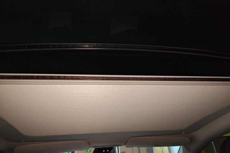 特斯拉 Model Y 2022款 改款 长续航全轮驱动版中控内饰22