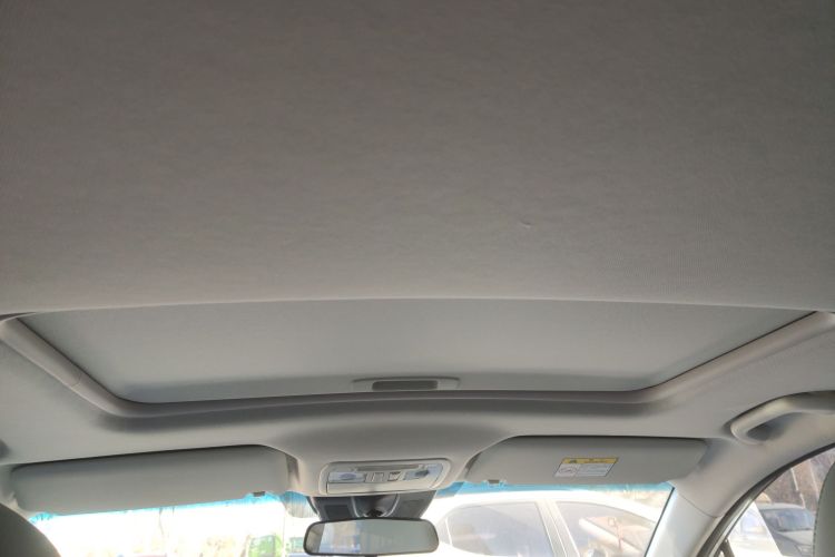 北京汽车 北京EU5 2018款 R550 智潮版中控内饰22