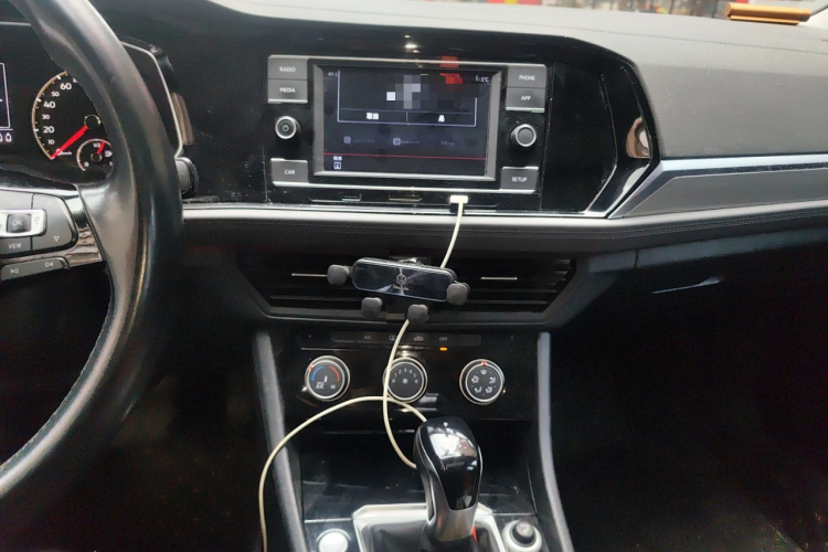 大众 速腾 2019款 280TSI DSG舒适型 国VI中控内饰16