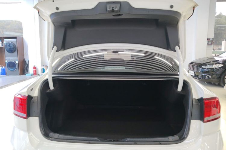 大众 凌渡 2017款 230TSI DSG风尚版局部细节23