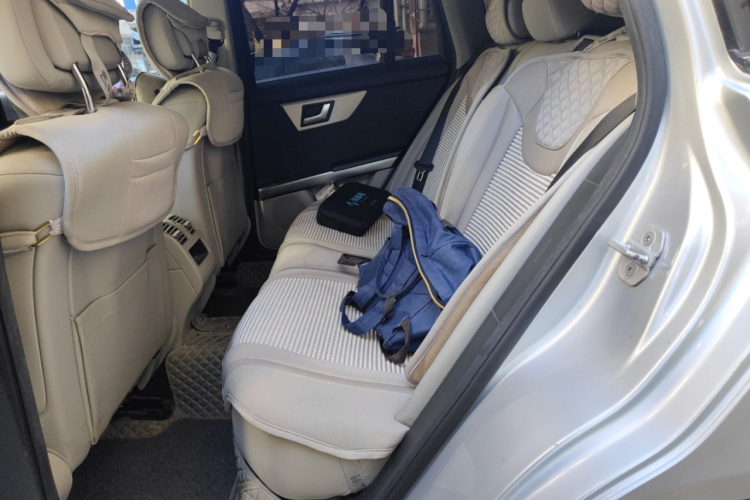 奔驰GLK级 2015款 GLK 300 4MATIC 时尚型 极致版中控内饰7004