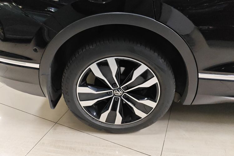 大众 途观L 2022款 330TSI 自动两驱R-Line越享版车身外观6001