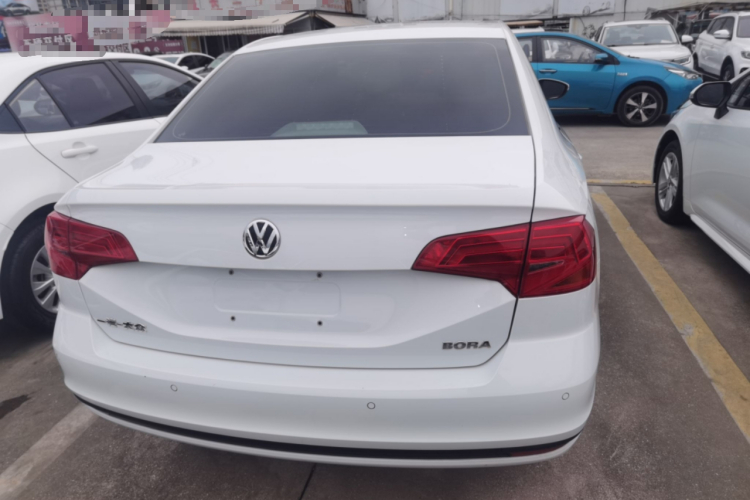 大众 2019款 改款 宝来·传奇 1.5L 自动时尚型 国VI车身外观6