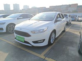 福特 福克斯 2017款 两厢 EcoBoost 125 自动超能风尚型智行版