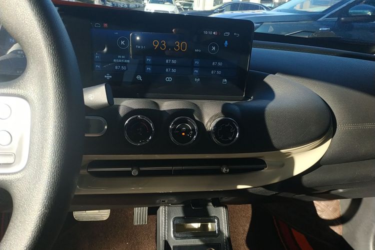 五菱汽车 五菱缤果 2023款 333km 快享款中控内饰16