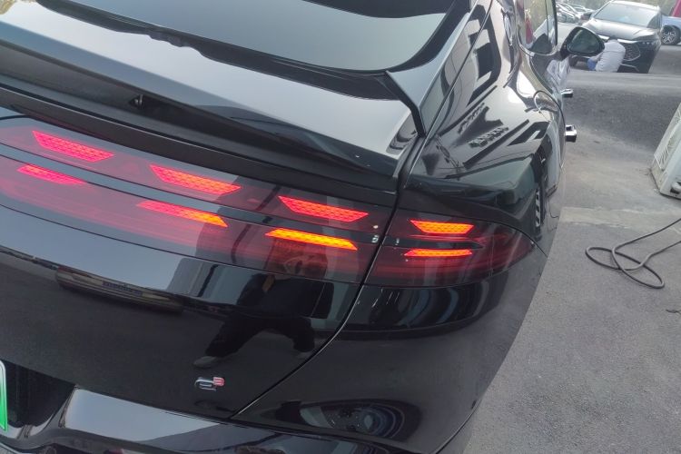 腾势Z9GT 2024款 1100四驱Max版车身外观9