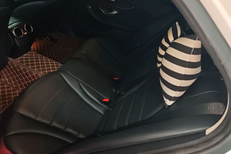 奔驰C级 2017款 C 200 L 运动版中控内饰21