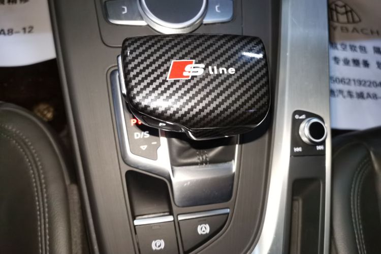 奥迪A4L 2019款 40 TFSI 时尚型 国V中控内饰18